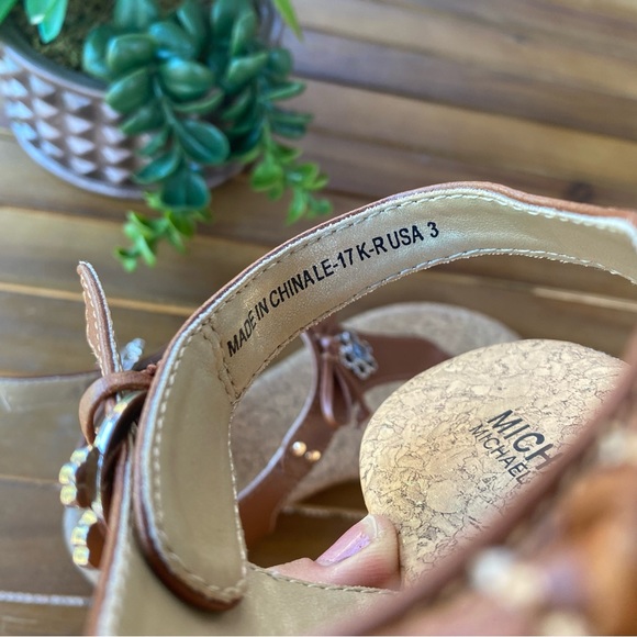 MICHAEL KORS GIRL THONG SANDALS - Picture 7 of 11